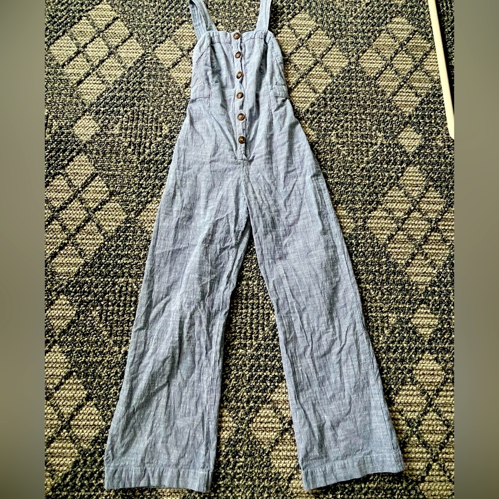 Blue jumper with white stripes